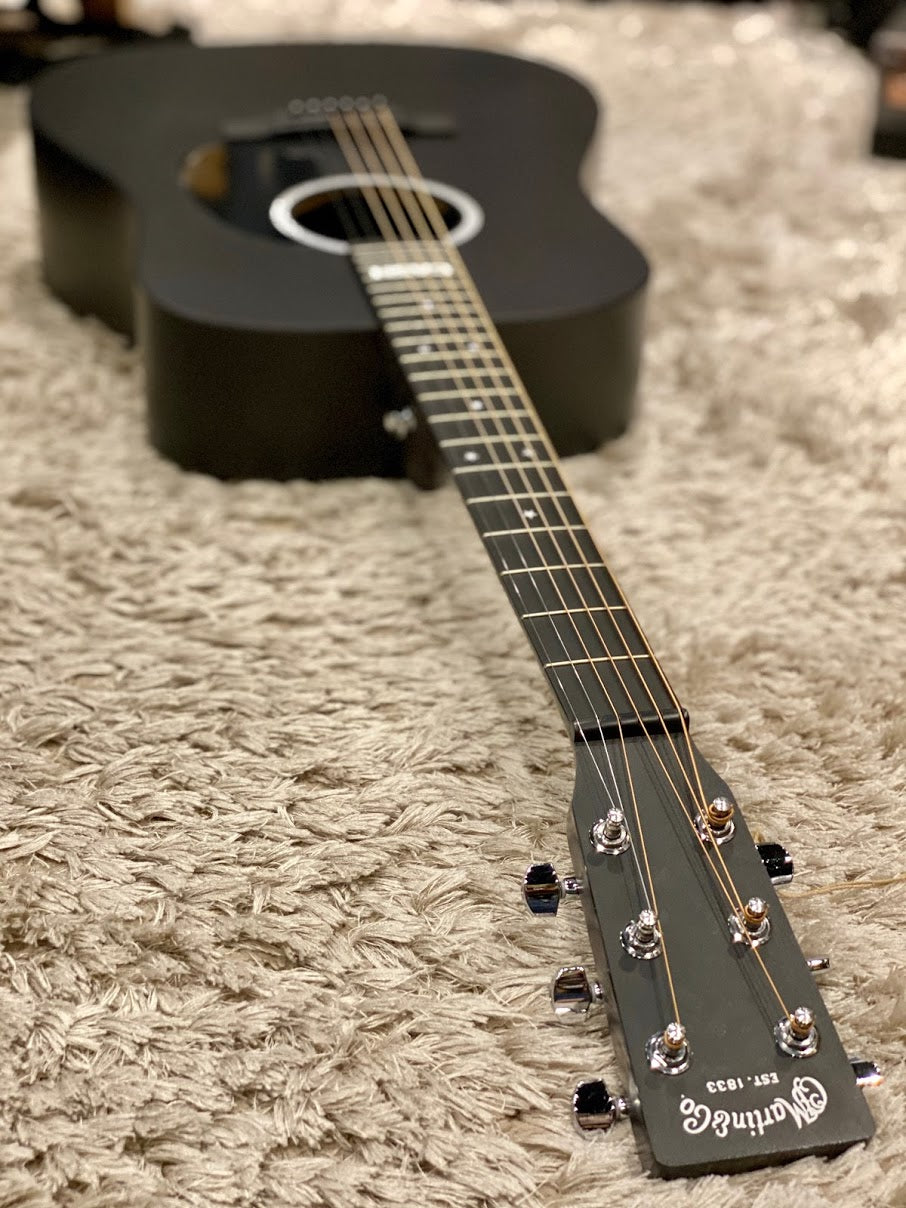 Martin DX Johnny Cash - Jett Black