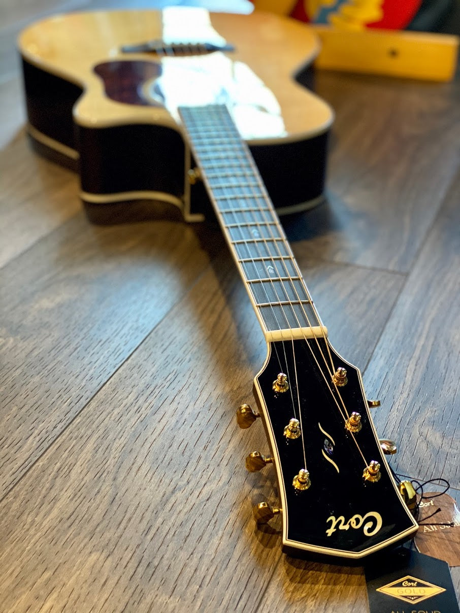 Cort Gold A8 Acoustic Electric Full Solid in Natural