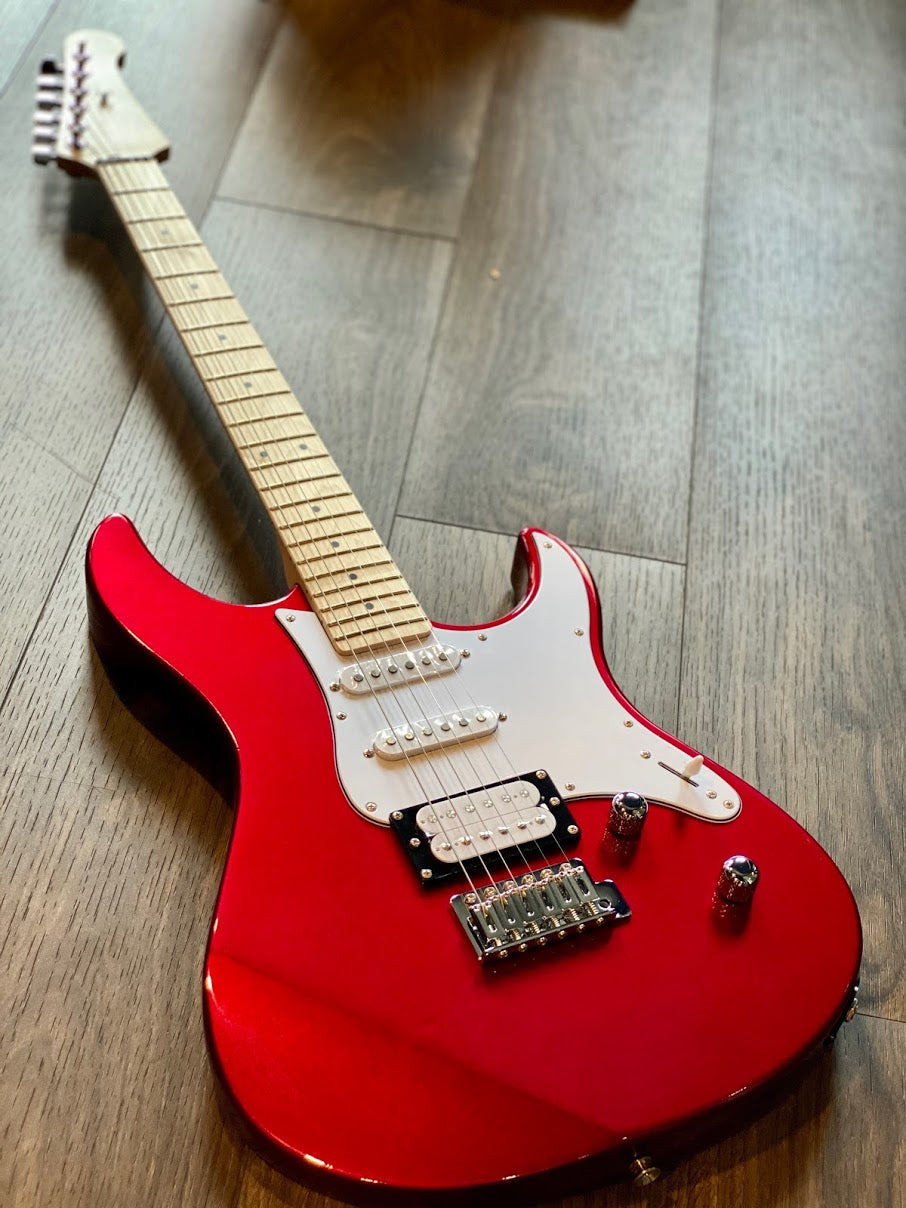 Yamaha PAC112VM Pacifica - Red Metallic
