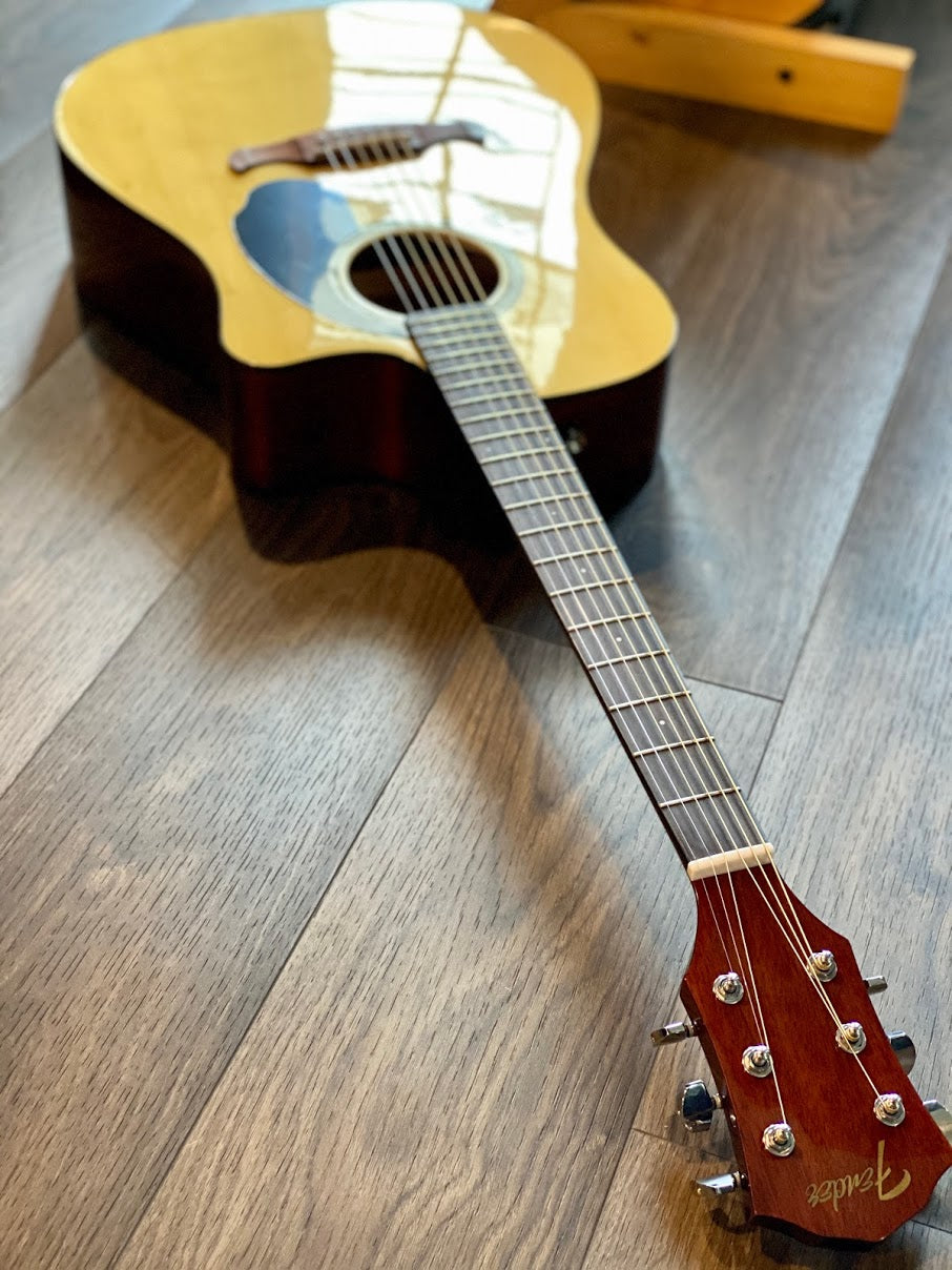 Fender FA-125CE Dreadnought with Walnut FB in Natural