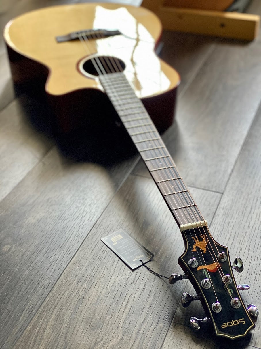 SQOE Spain SMLT-N Acoustic Electric in Natural with Fishman Presys Plus Preamp