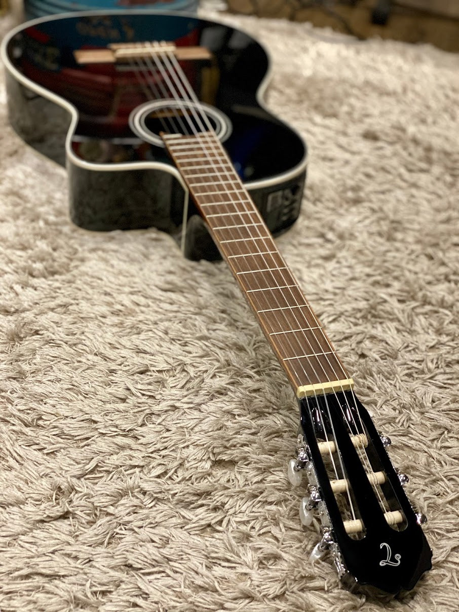 Takamine GC2CE Nylon Acoustic Electric in Black