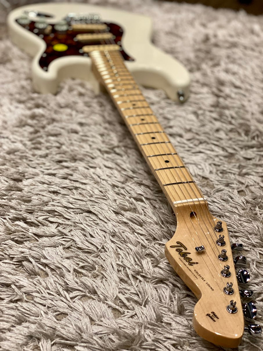 Tokai AST-52 VWH/M Tortoise Goldstar Sound 2020 in Vintage White Maple FB