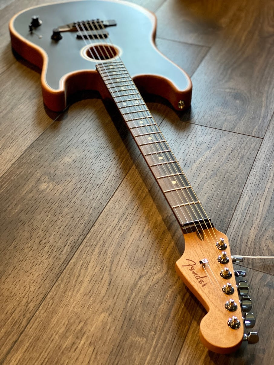 Fender American Acoustasonic Stratocaster in Black