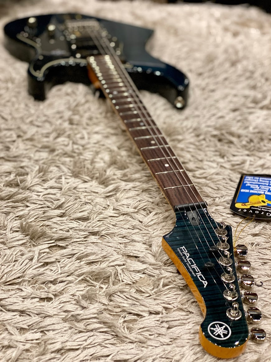 Yamaha Pacifica 612VII Flame Maple สี Indigo Blue