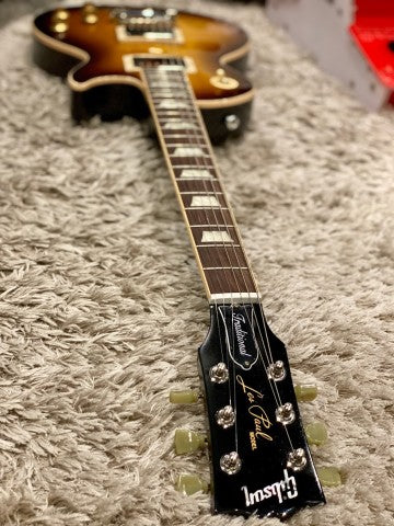Gibson USA 2018 Les Paul Traditional Tobacco Sunburst Perimeter