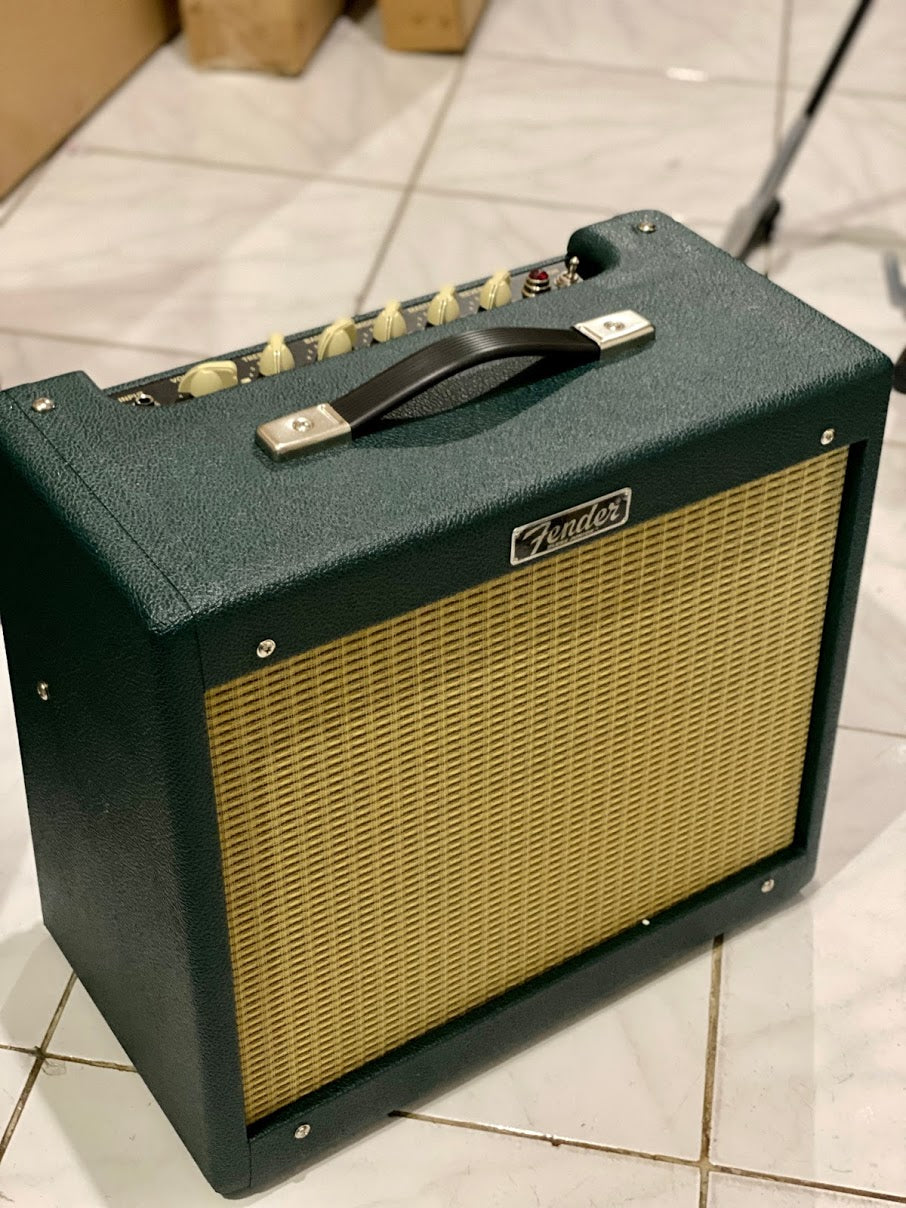Fender Blues Junior 2020 FSR Limited Edition Tube Amplifier in British Green