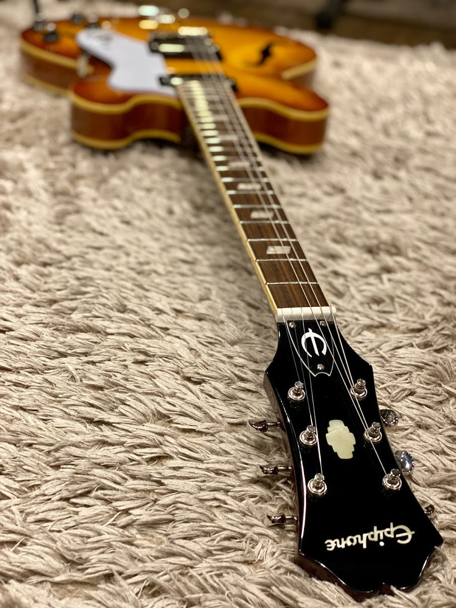 Epiphone Riviera Semi-hollowbody with Frequensator Tailpiece in Royal Tan