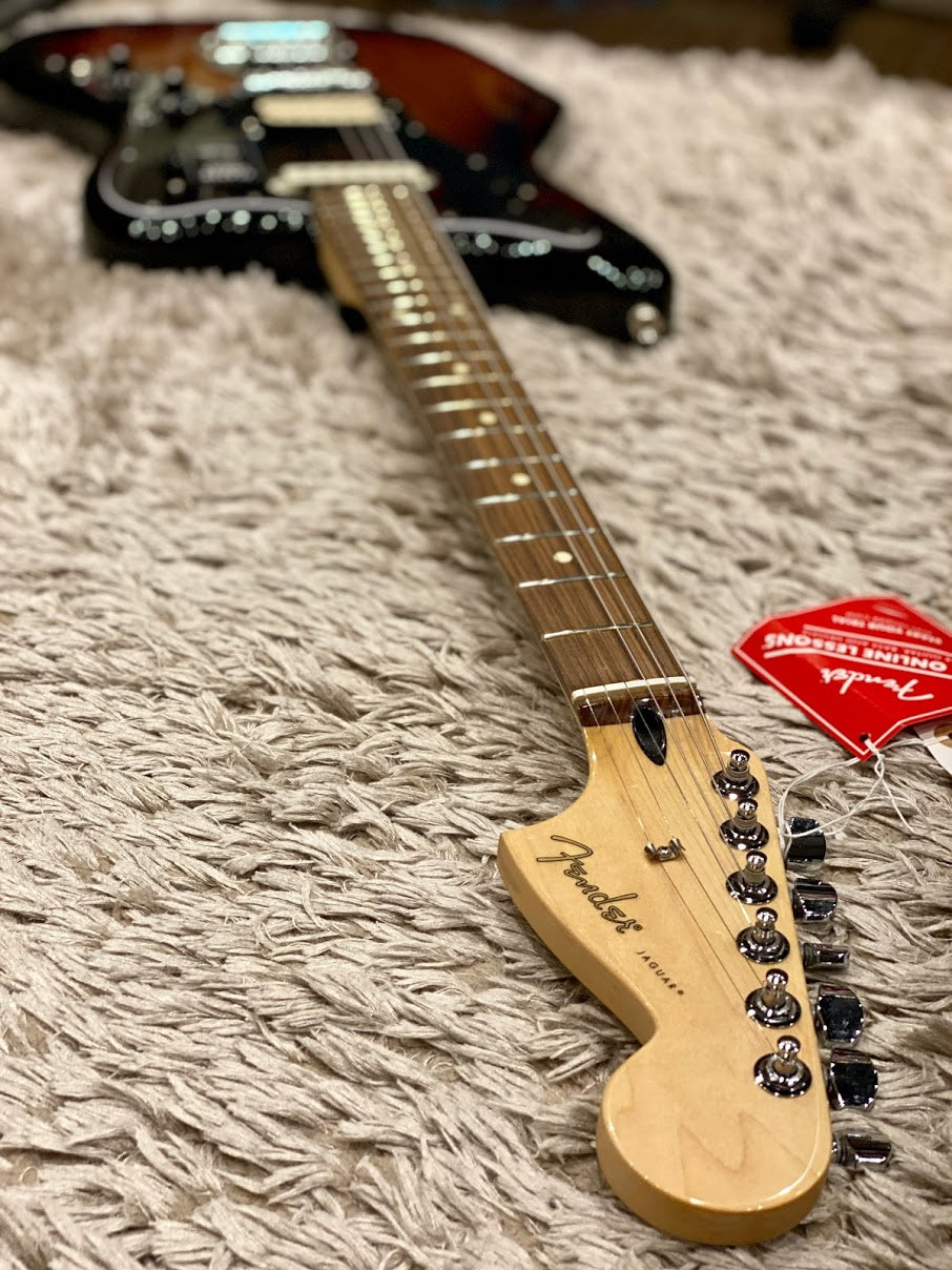 Fender Player Series Jaguar 3-Tone Sunburst with Pau Ferro FB