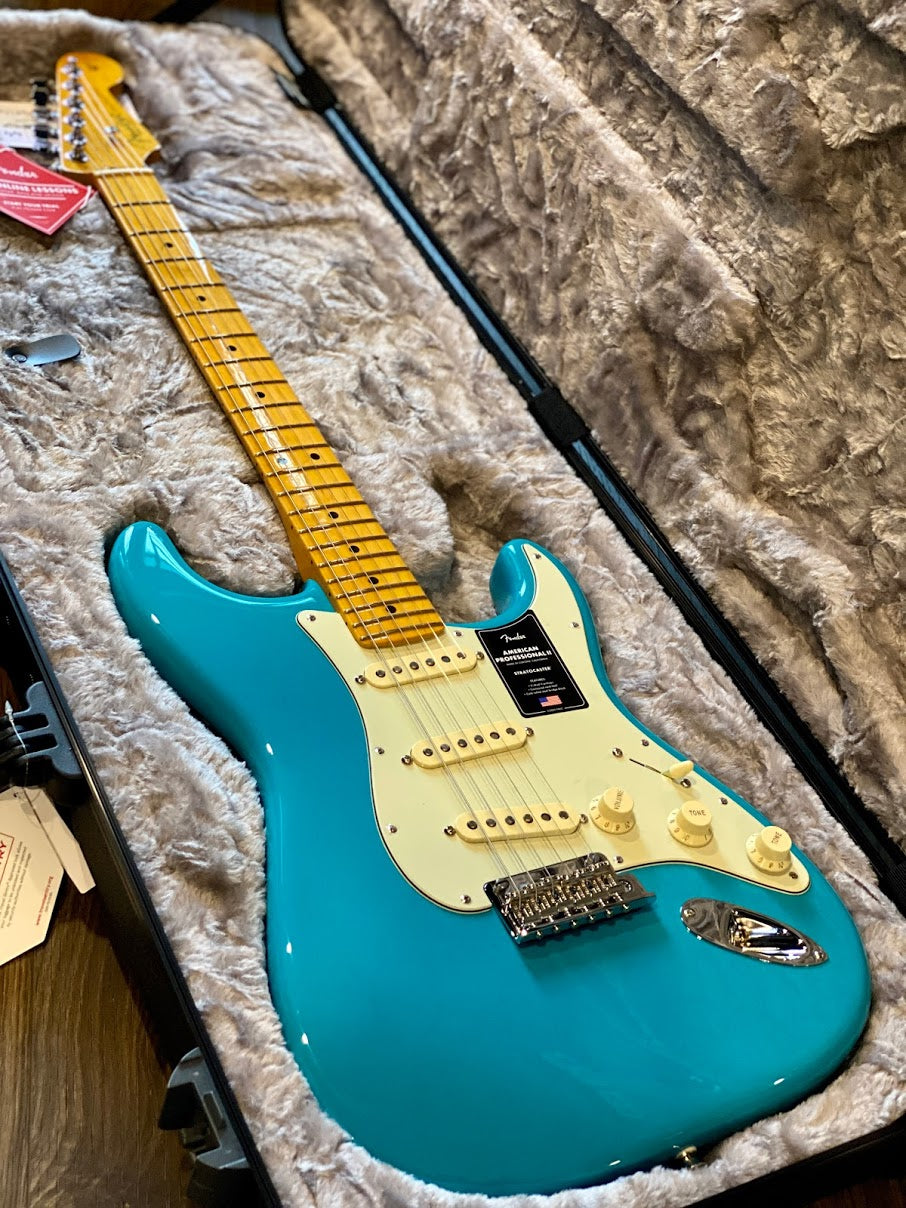 Fender American Professional II Stratocaster - Miami Blue with Maple Fingerboard