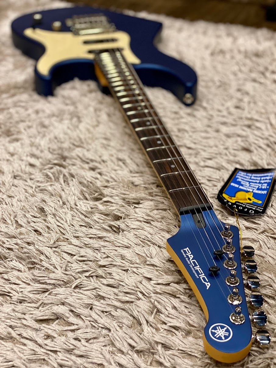Yamaha Pacifica PAC612VIIX - Matte Silk Blue