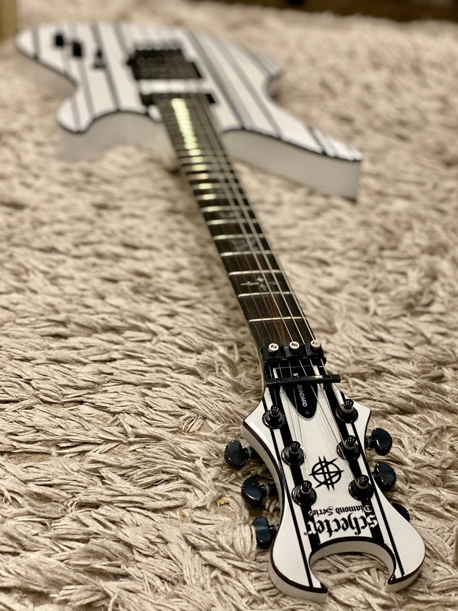 Schecter Synyster Gates Standard in White with Black Pinstripes