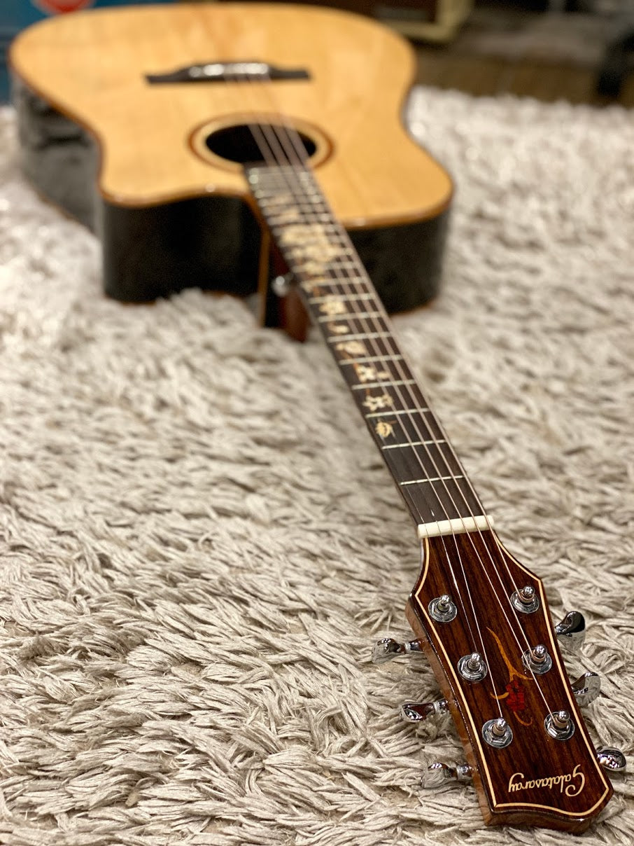 Galatasaray GT-D30 acoustic electric in Natural with fishman Presys+