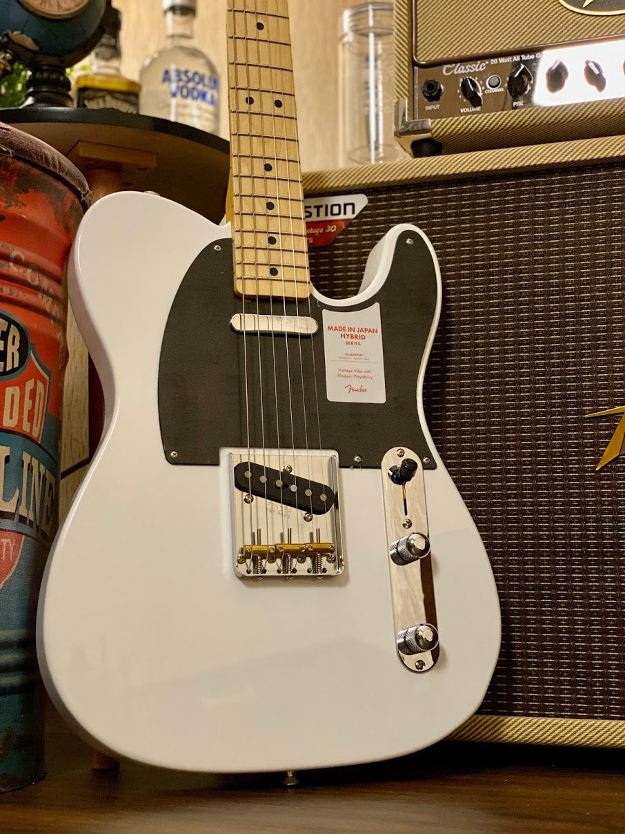 Fender Japan Hybrid 50s Telecaster in Arctic White