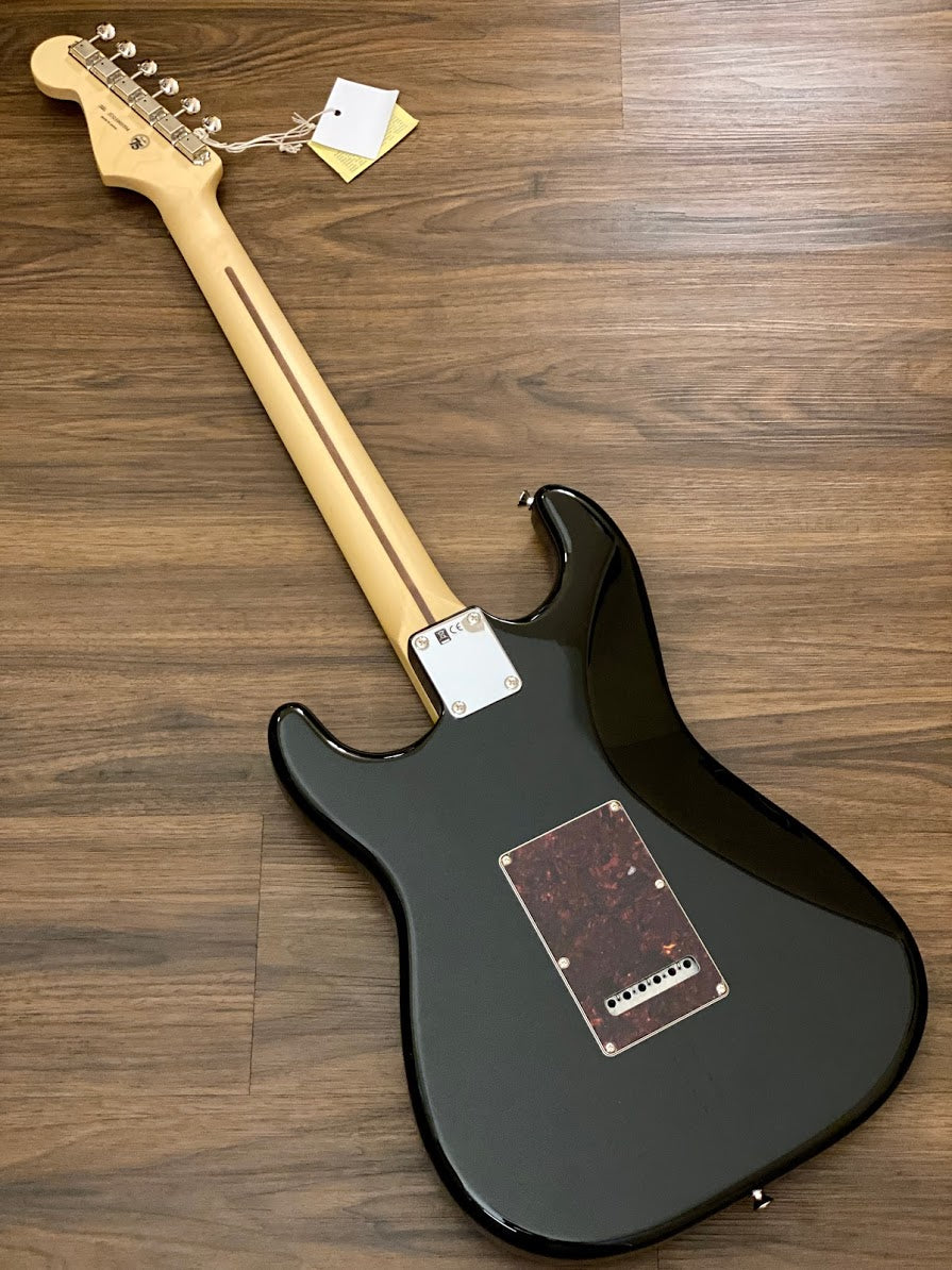 Fender Japan Hybrid II Stratocaster with Rosewood FB in Black
