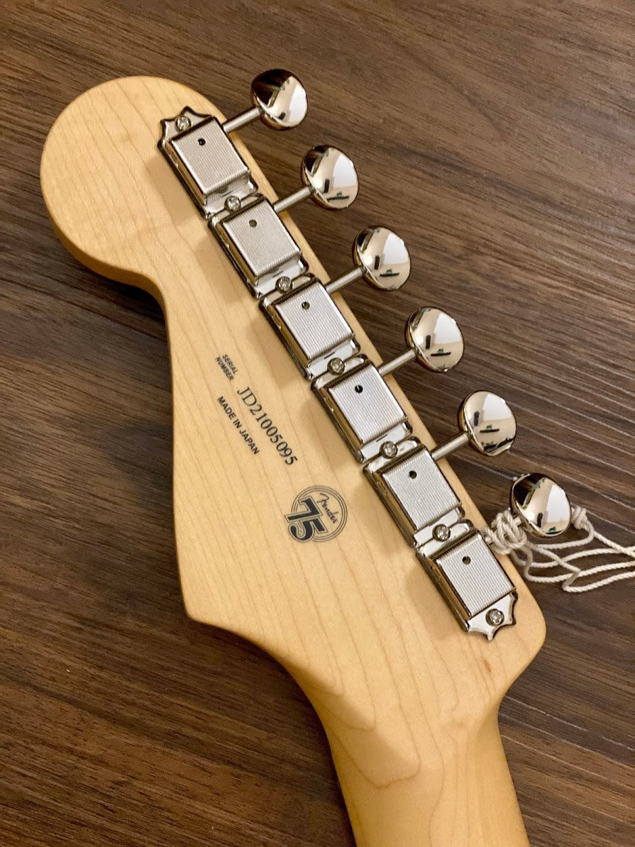 Fender Japan Hybrid II Stratocaster with Rosewood FB in 3 Color Sunburst