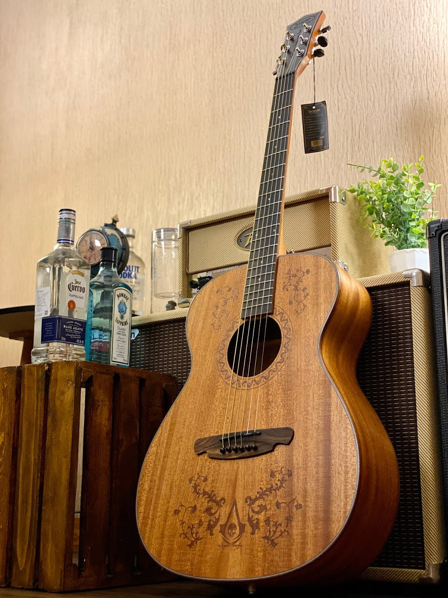 SQOE Spain SQ-36A-XM Acoustic Electric Travel Size in Natural Satin