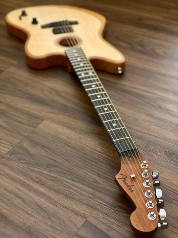 Fender Acoustasonic Jazzmaster Acoustic electric in Natural