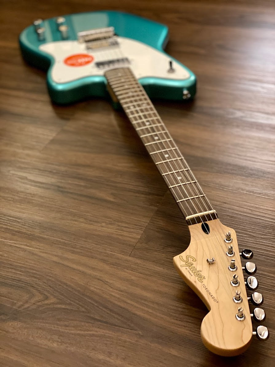 Squier Paranormal Toronado - Mystic Seafoam with Parchment Pickguard