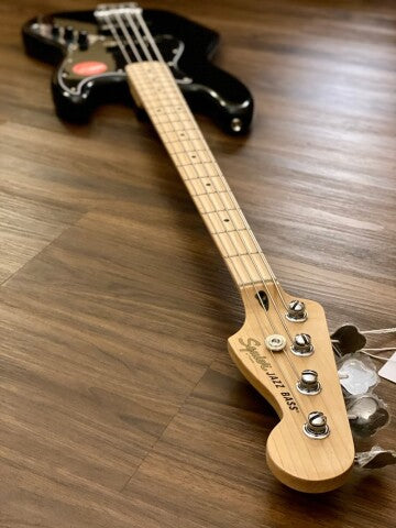 Squier Affinity Series Jazz Bass with Maple FB in Black