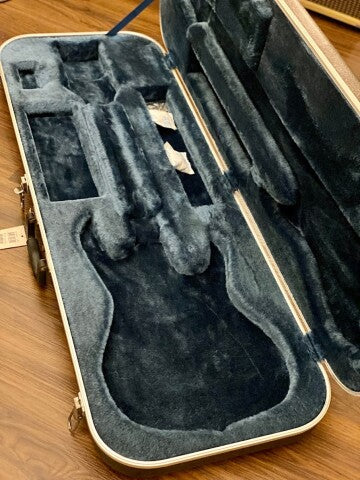 เคสกีตาร์ Ibanez M100C Hardshell สำหรับรุ่น RG, S, JS และ PGM