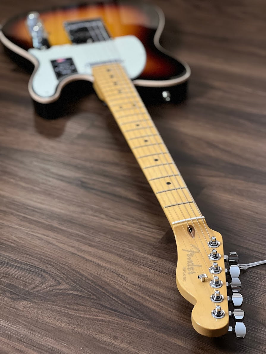 Fender American Ultra Telecaster - Ultraburst with Maple Fingerboard