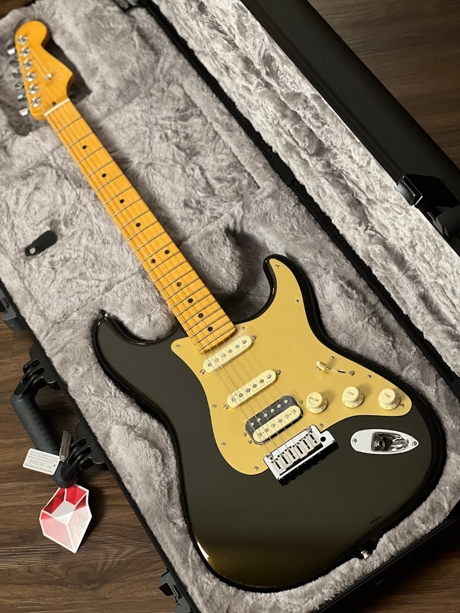 Fender American Ultra Stratocaster HSS - Texas Tea with Maple Fingerboard