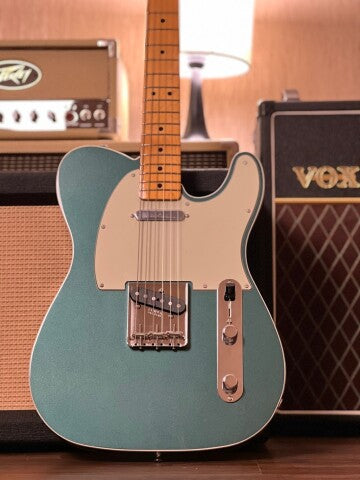 Fender Eross Candra Signature Telecaster with Maple FB in Sherwood Green Metallic