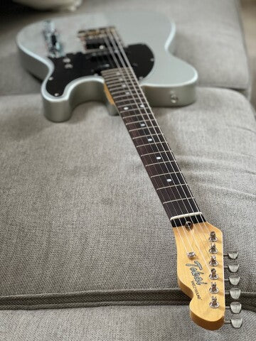 Tokai ATE213MV-3-S SG/R Breezysound Custom Shop Japan พร้อม Sustainer สีเทาเงิน