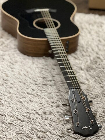 Taylor American Dream AD17e Acoustic electric in Blacktop