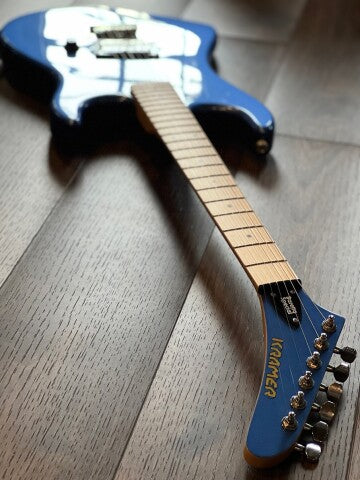Kramer Baretta Special in Candy Blue