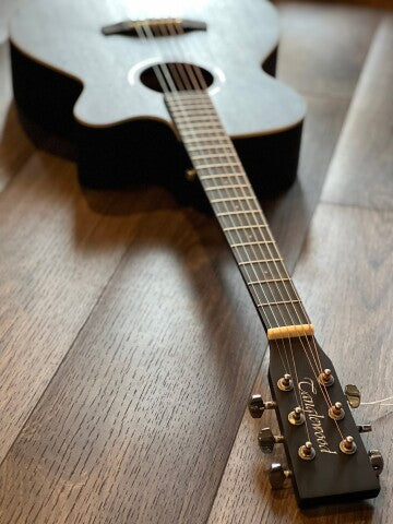 Tanglewood TWBB SFCE Super Folk Cutaway Mahogany Acoustic Electric สี Smoke Black Satin