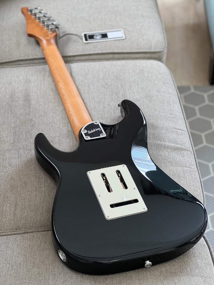 Soloking MS-11 Classic MKII with Roasted Maple FB in Ink Black