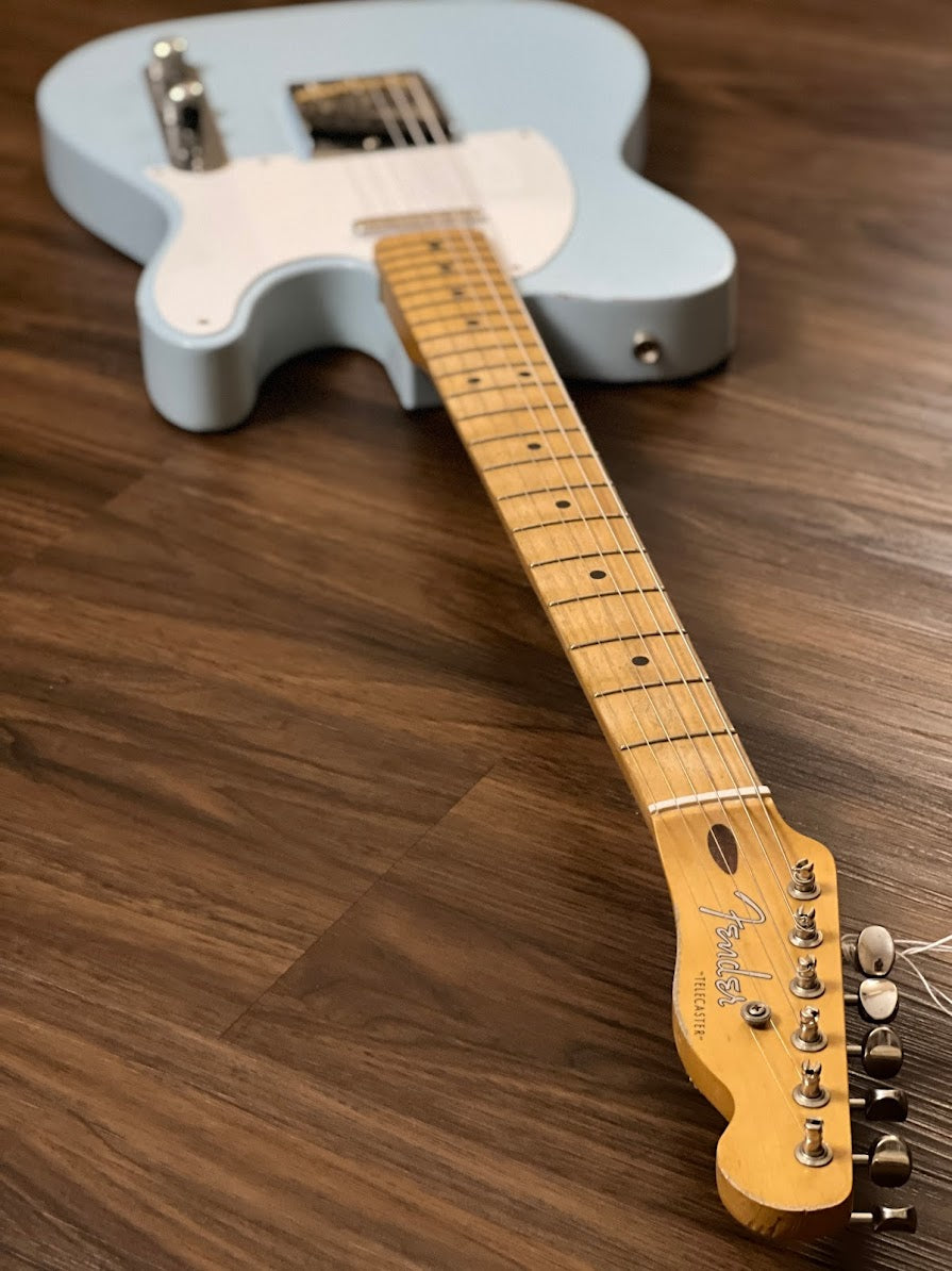 Fender Limited Edition Vintera Road Worn 50s Telecaster with Maple FB in Sonic Blue
