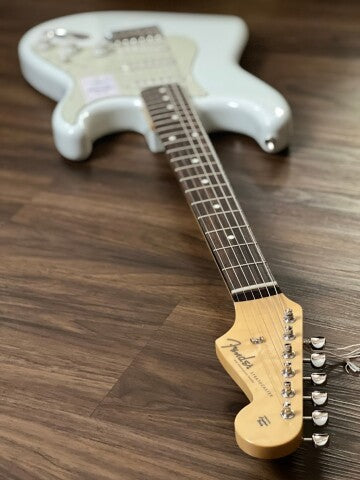 Fender Japan Traditional II 60s Stratocaster with RW FB in Olympic White