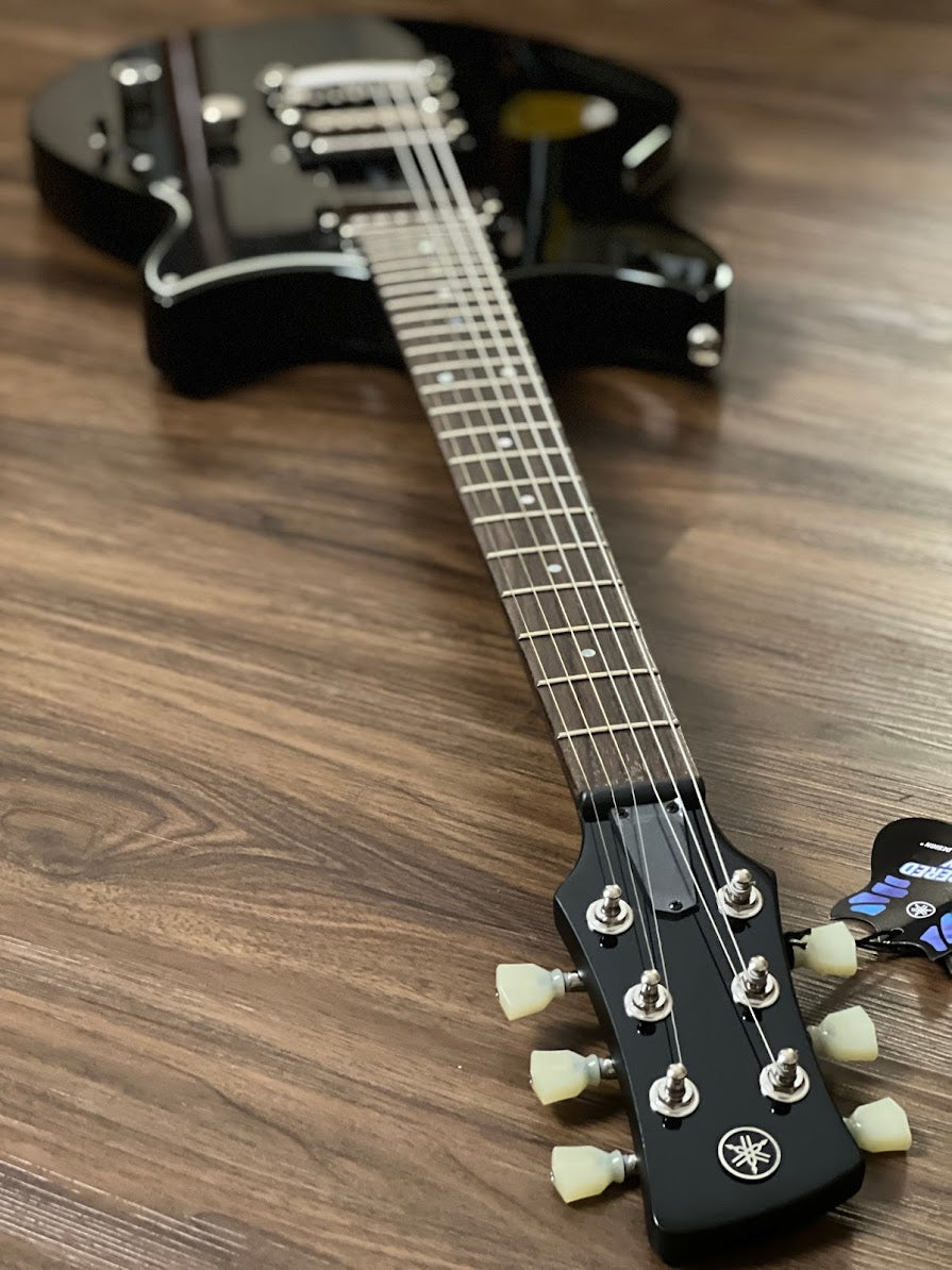 Yamaha Revstar Element RSE20 - Black