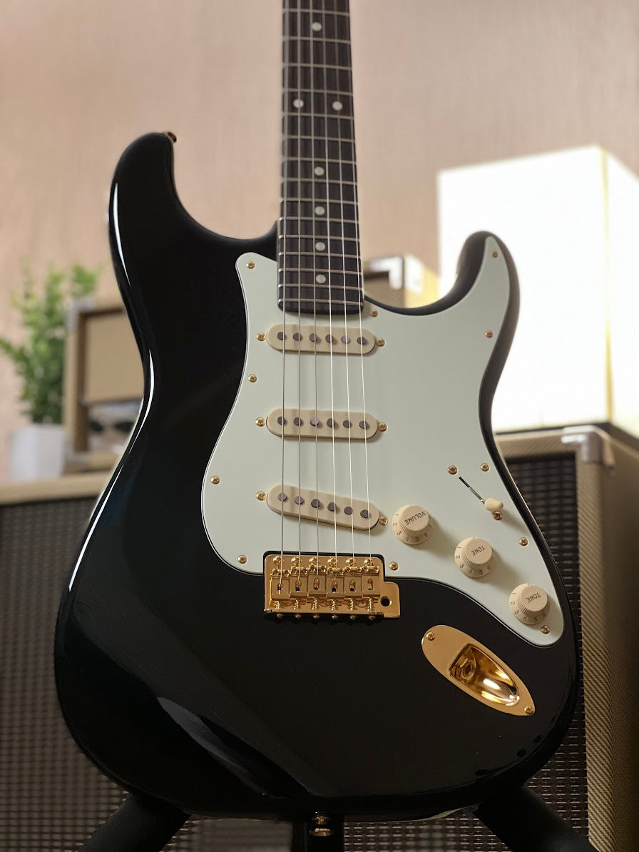 Tokai AST-SATRIA BB/R Goldstar Sound Japan Satria STM Signature in Black with Gold Hardware
