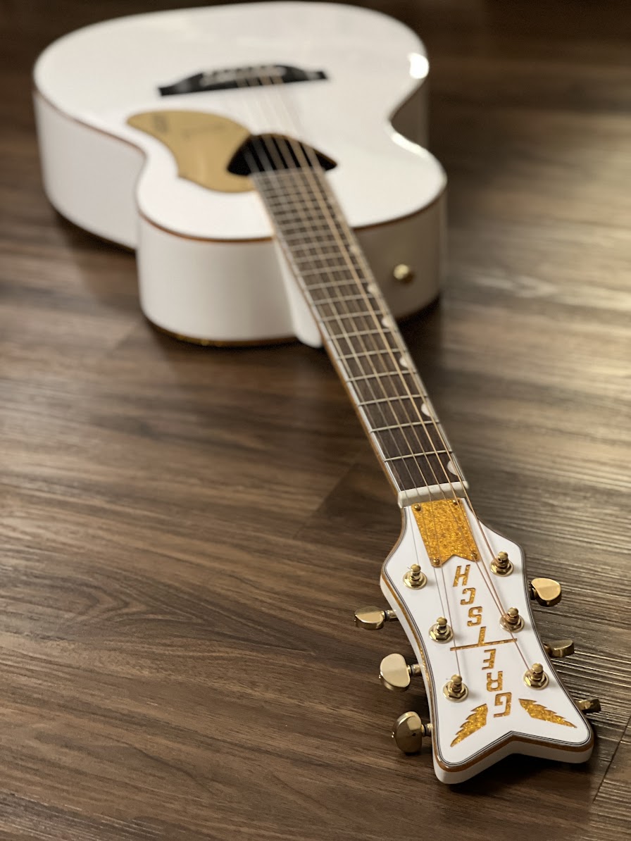 Gretsch G5021WPE Rancher Penguin Parlor Acoustic Electric in White
