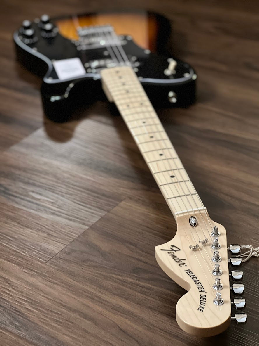 Fender Japan Traditional II 70s Telecaster Deluxe with Maple FB in 3-Tone Sunburst
