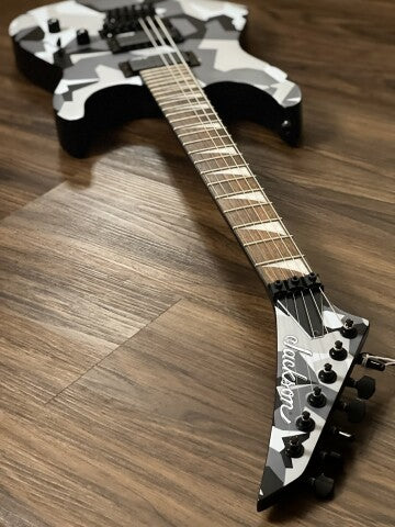 Jackson X Series Soloist SLX DX Camo with Laurel FB in Winter Camo
