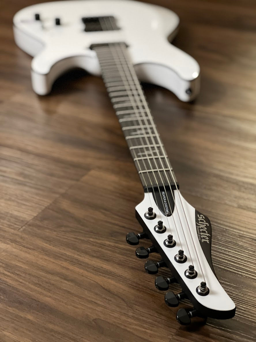 Schecter Reaper-6 Custom in Gloss White