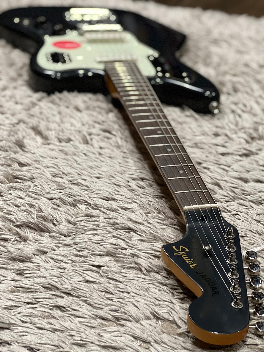 Squier FSR Classic Vibe 60s Jaguar in Charcoal Frost Metallic