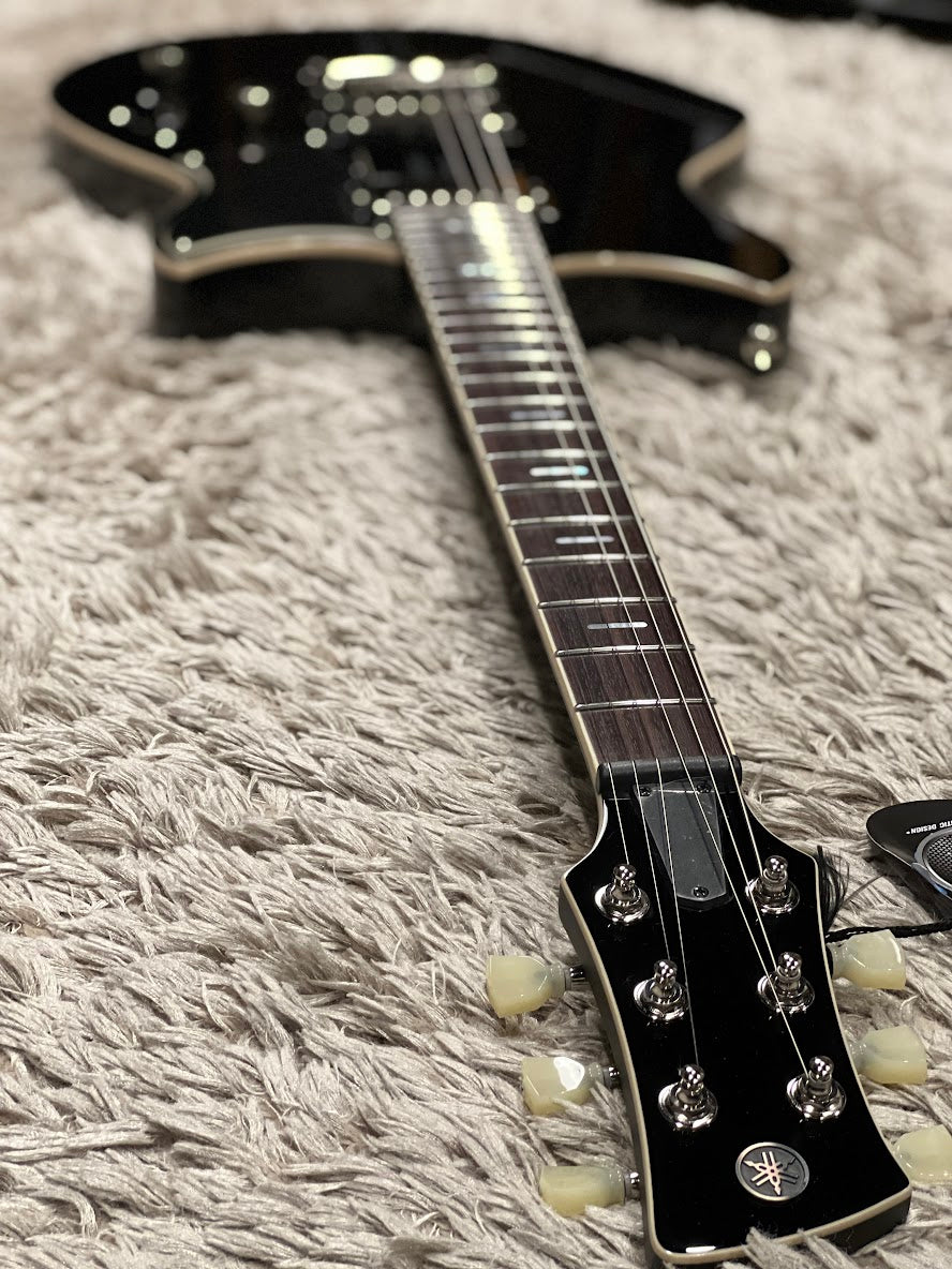 Yamaha Revstar Standard RSS20 in Black