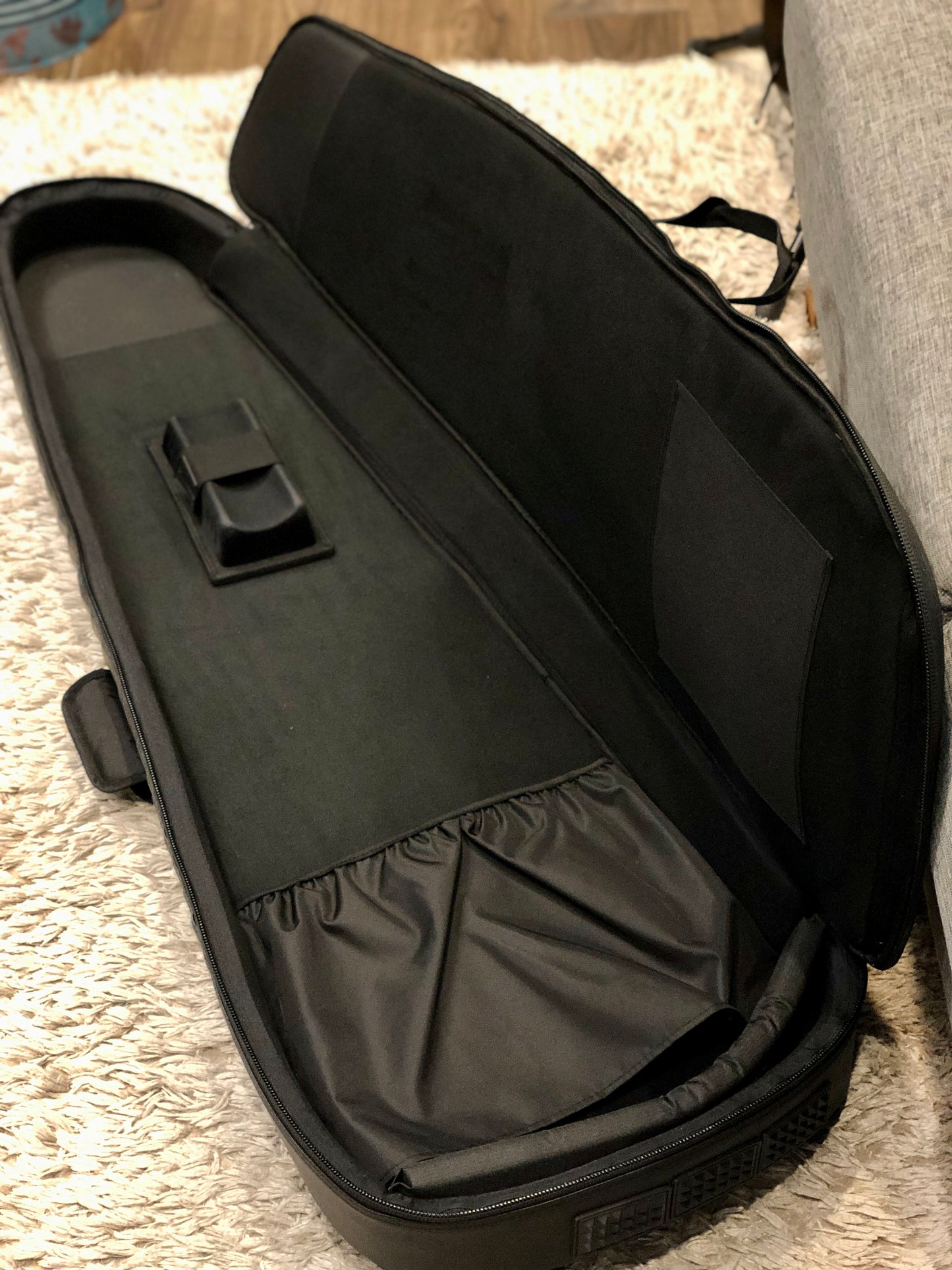 Enormous Gigbag Emergency Strap Guitar