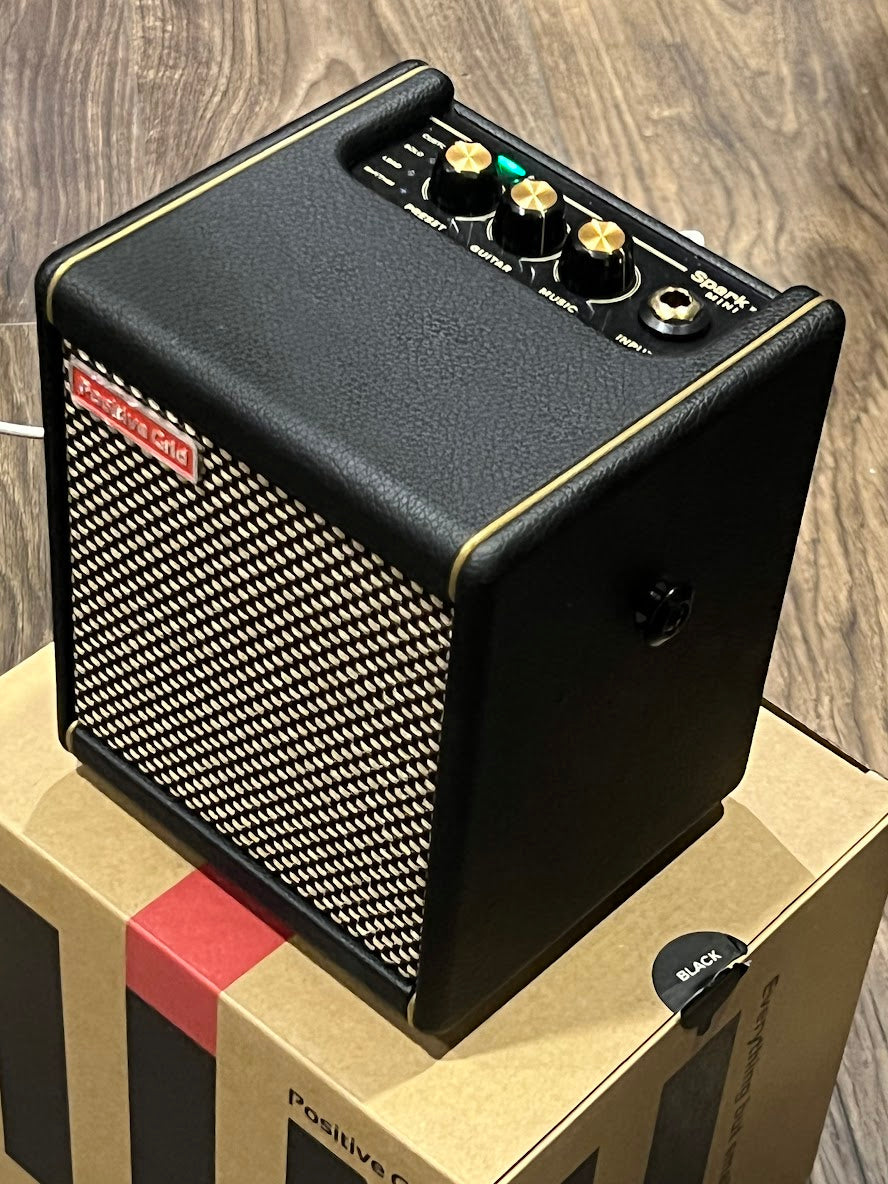 Positive Grid Spark MINI 10W สมาร์ทกีตาร์แบบพกพาและลำโพงบลูทูธ