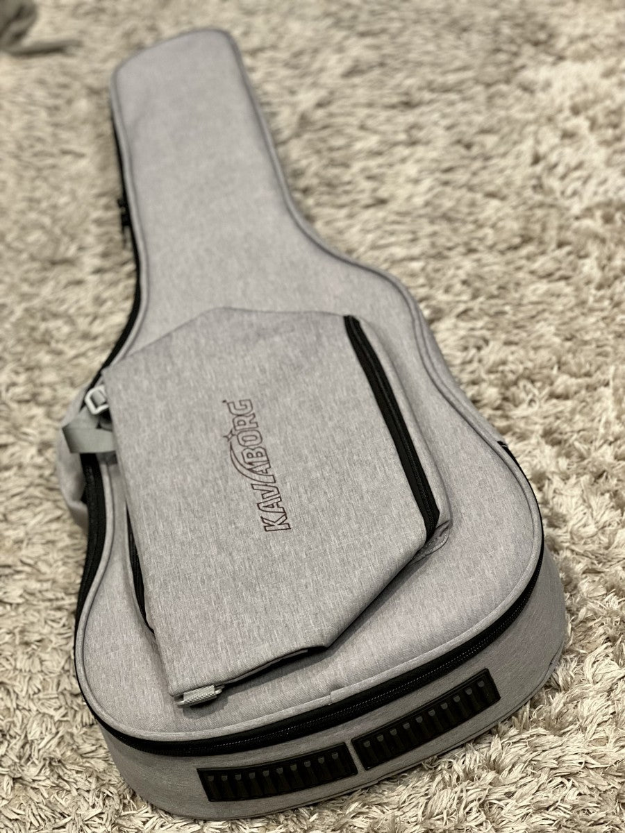 Ortega OGBEB-DLX-GY Deluxe Gig Bag Pour Basse Électrique - Grise, Rembourrage Épais 20mm