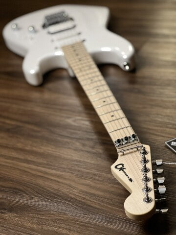 Charvel Pro-Mod San Dimas Style 1 HSS FR with Maple FB in Platinum Pearl
