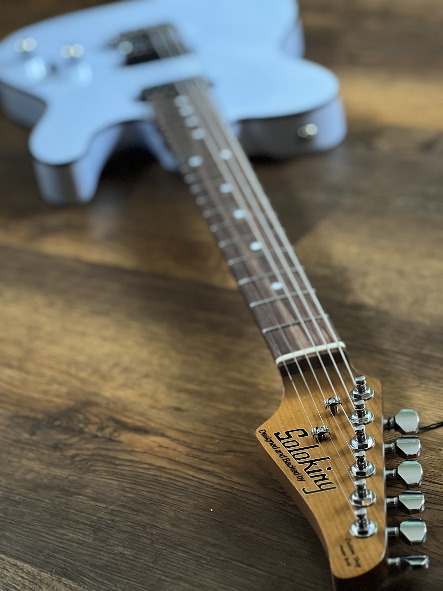 Soloking MT-1 Modern in Sonic Blue with Roasted Neck and Rosewood FB
