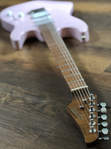 Soloking MS-1 Custom 24 HSS Flat Top ใน Satin Shell Pink Nafiri Special Run