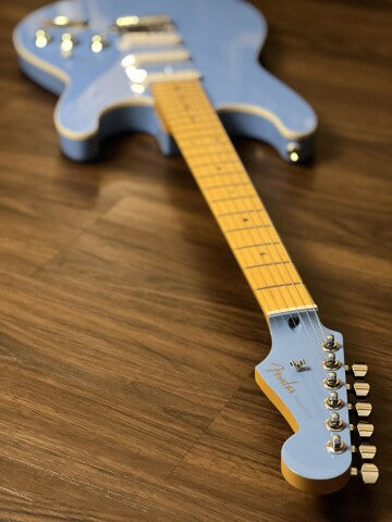 Fender Aerodyne Special Stratocaster พร้อม Maple FB ใน California Blue